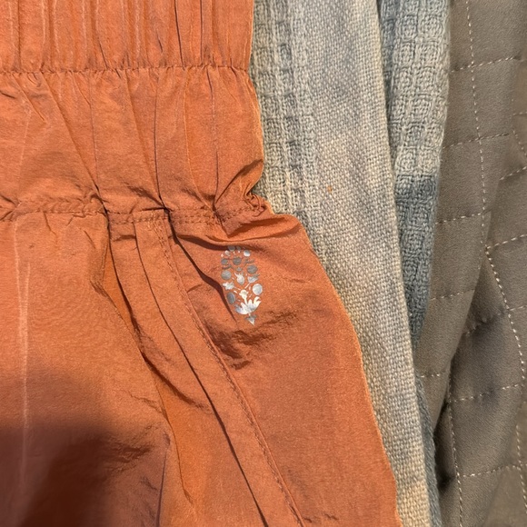 Free People Movement Shorts Size Large - Picture 2 of 5